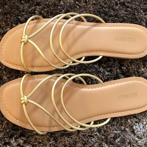 Old Navy Sandals Size 9